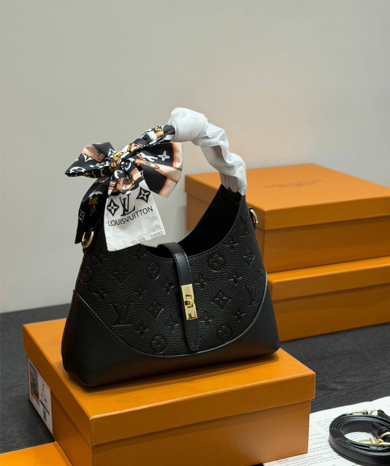 Louis Vuitton  LK مليون و250الف